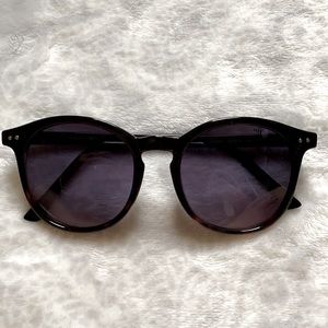 Tommy Hilfiger Sunglasses